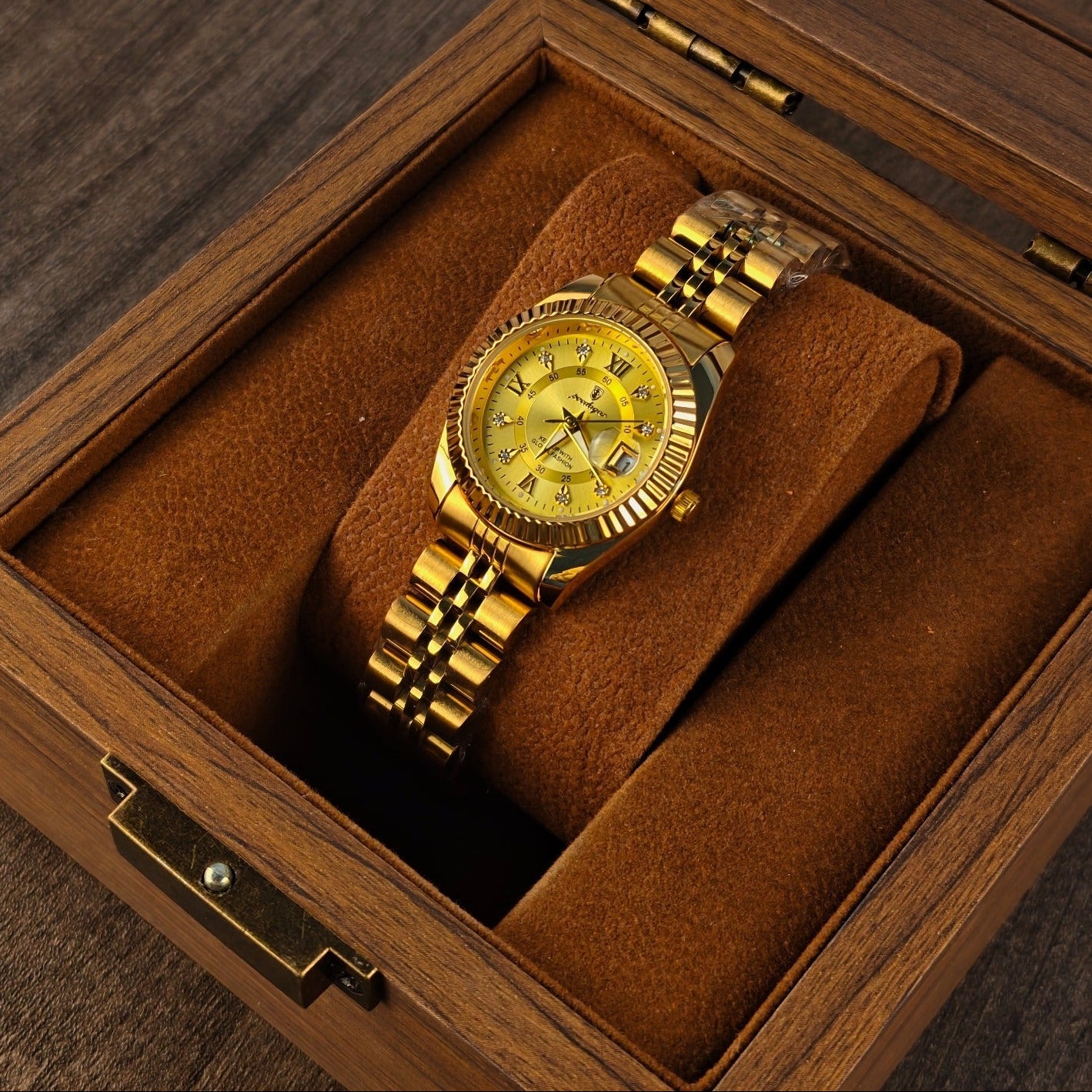Reloj POEDAGAR de cuarzo compacto de lujo y elegante para hombre
