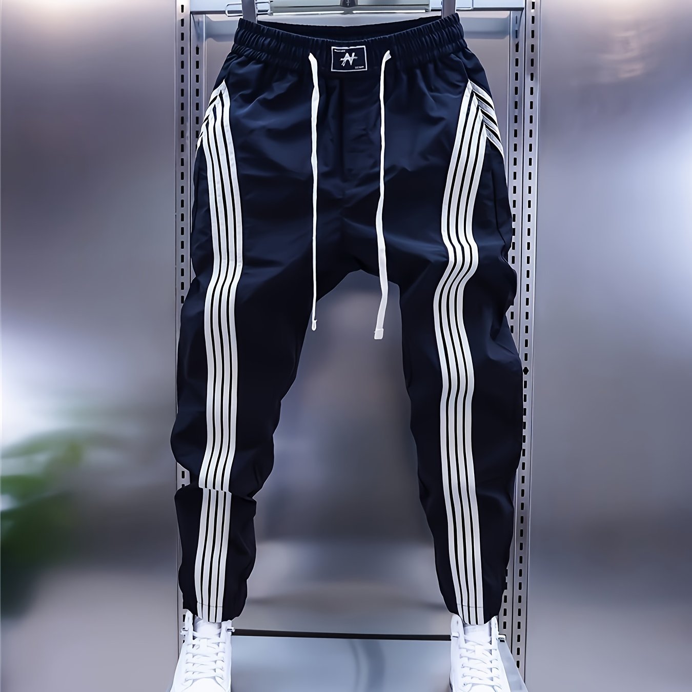 Calça cargo masculina casual, ideal para primavera/outono, com modelagem slim.