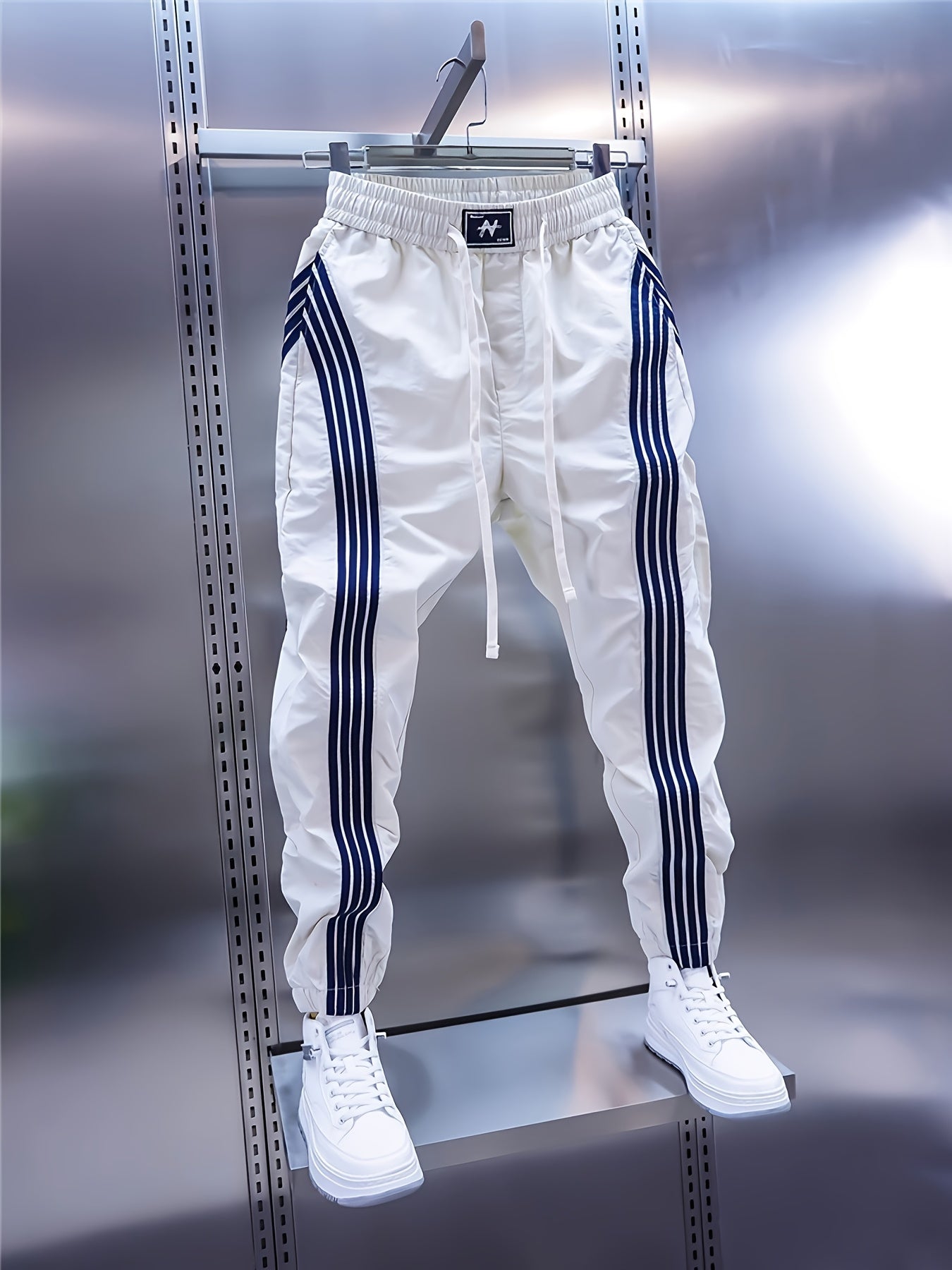 Calça cargo masculina casual, ideal para primavera/outono, com modelagem slim.
