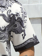 Camisa masculina de manga curta com estampa de cavalo