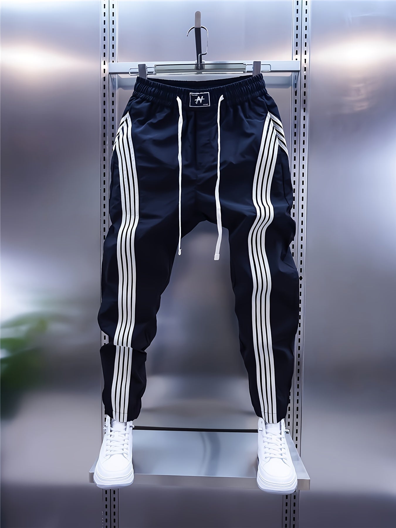 Calça cargo masculina casual, ideal para primavera/outono, com modelagem slim.
